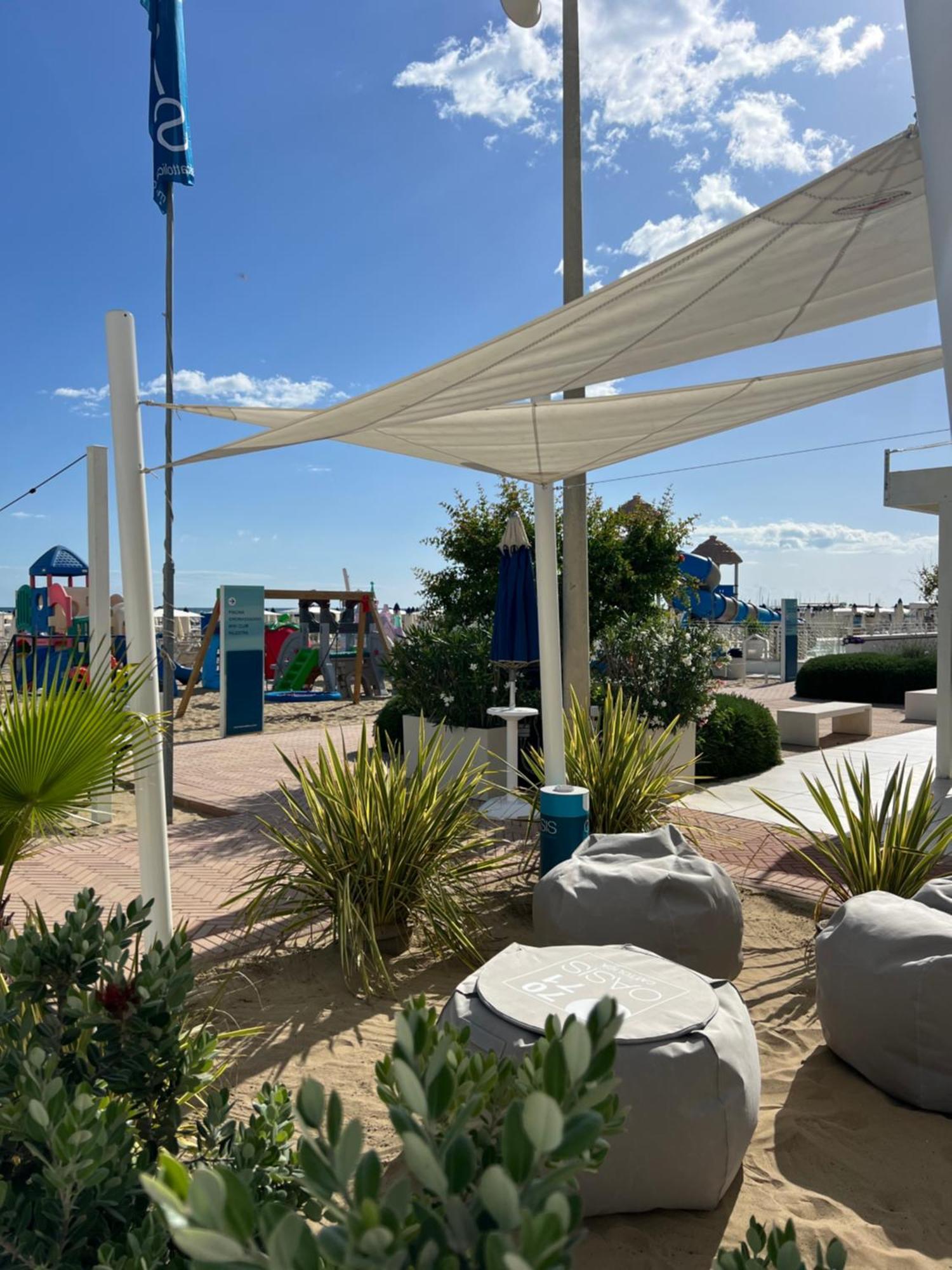 Hotel Continental Cattolica Exterior foto
